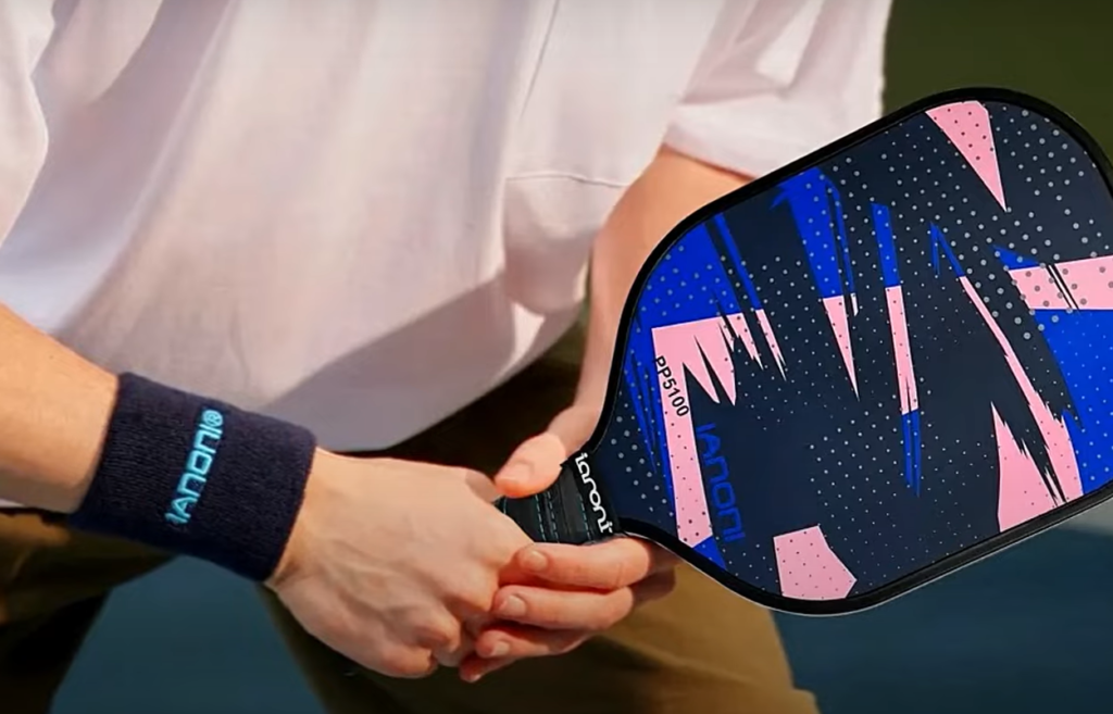 How to Choose Between 14 mm vs 16 mm Pickleball Paddle?